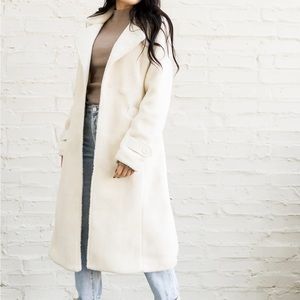 Brand new with tags super comfy white Sherpa jacket with vegan leather lapels